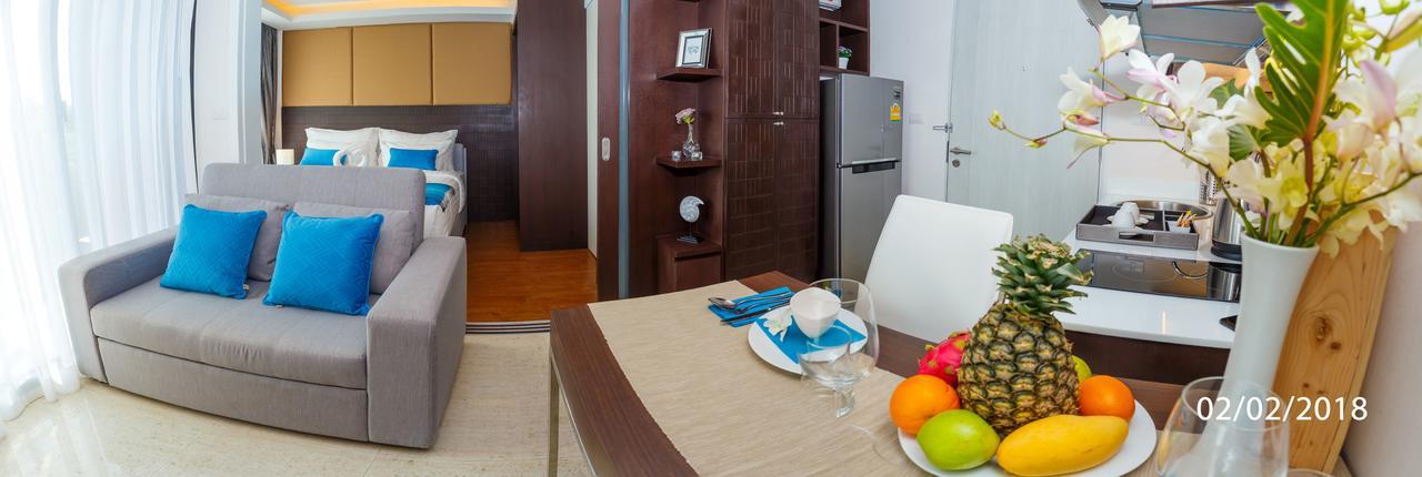 Appartamento The Aristo By Holy Cow 201 Phuket Esterno foto