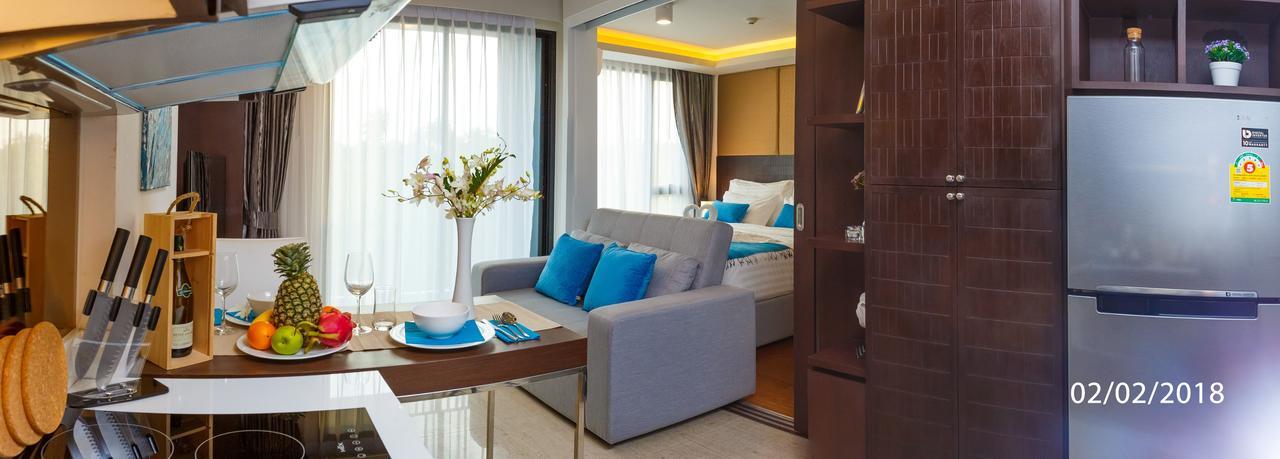 Appartamento The Aristo By Holy Cow 201 Phuket Esterno foto