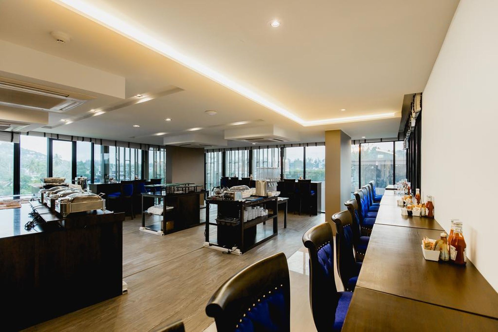 Appartamento The Aristo By Holy Cow 201 Phuket Esterno foto