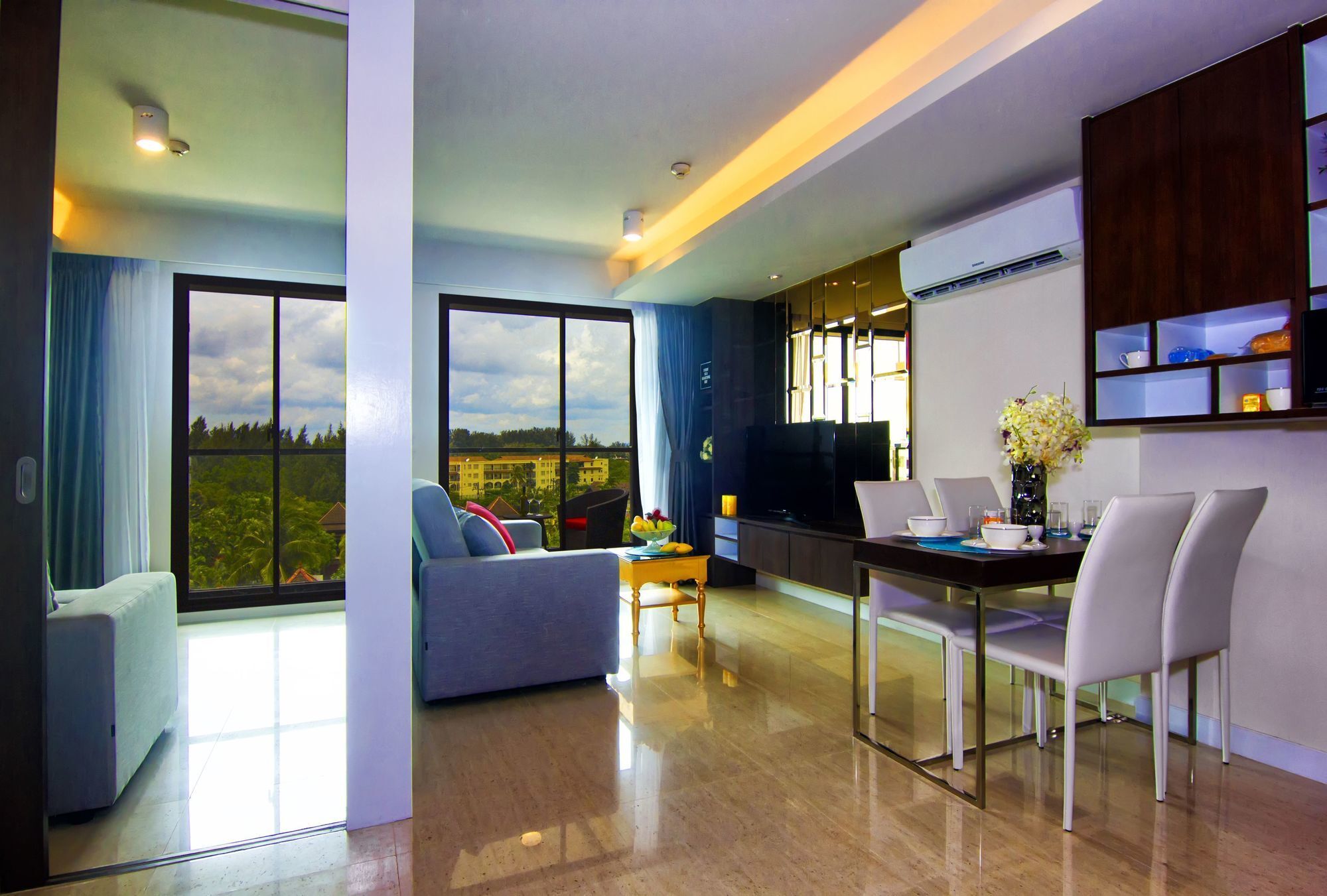 Appartamento The Aristo By Holy Cow 201 Phuket Esterno foto