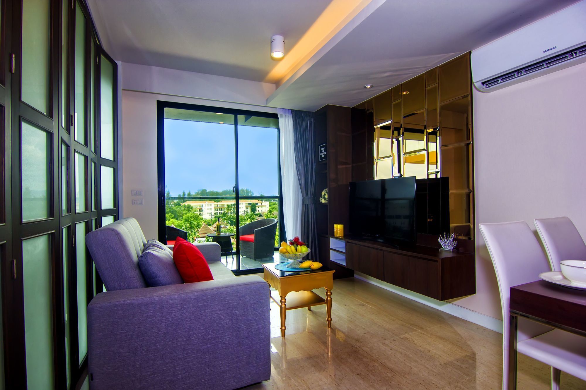 Appartamento The Aristo By Holy Cow 201 Phuket Esterno foto