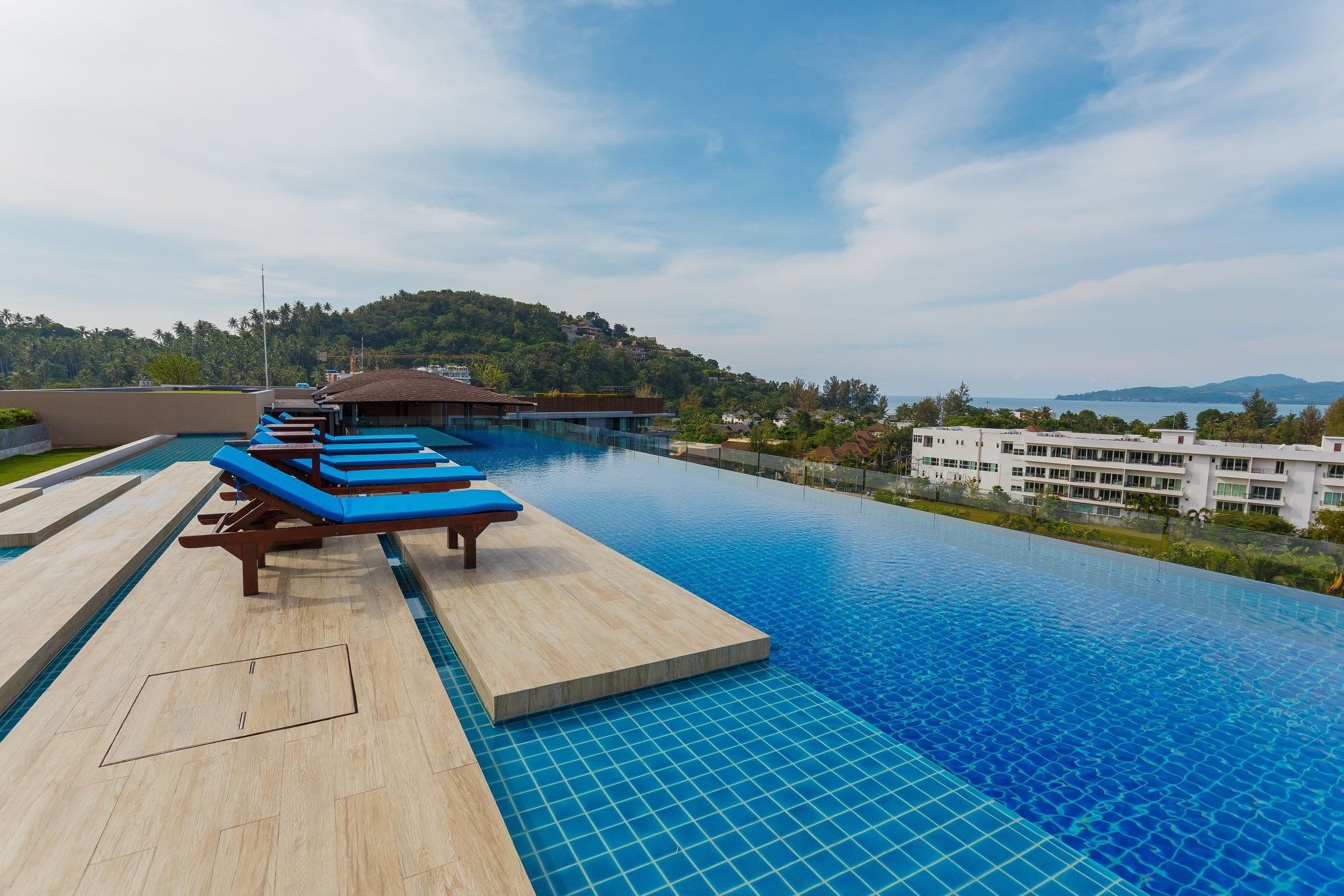 Appartamento The Aristo By Holy Cow 201 Phuket Esterno foto