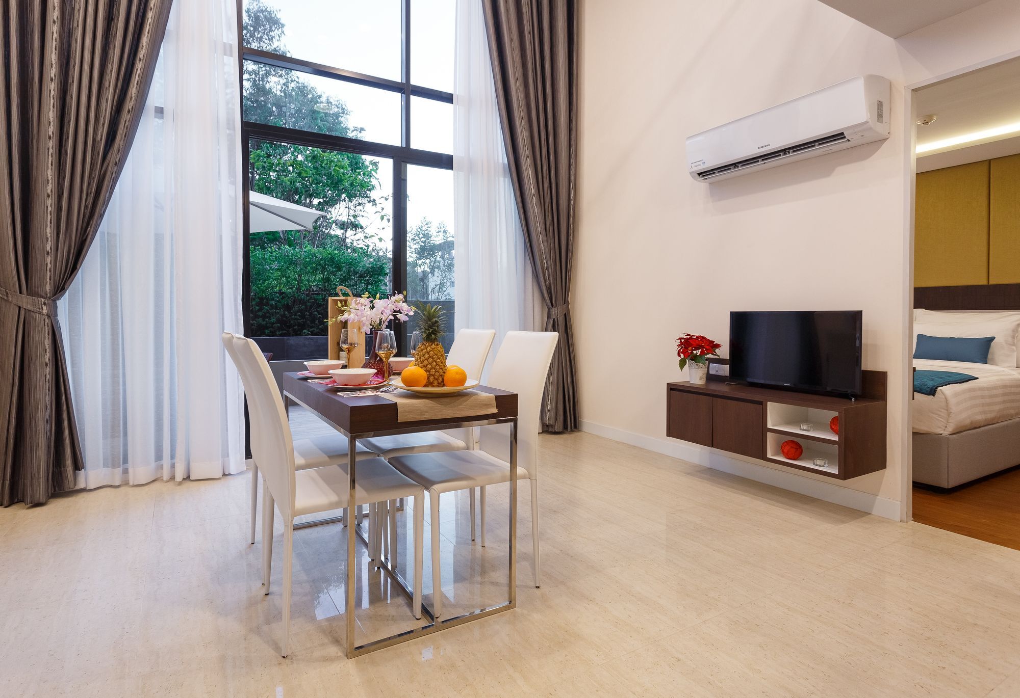 Appartamento The Aristo By Holy Cow 201 Phuket Esterno foto