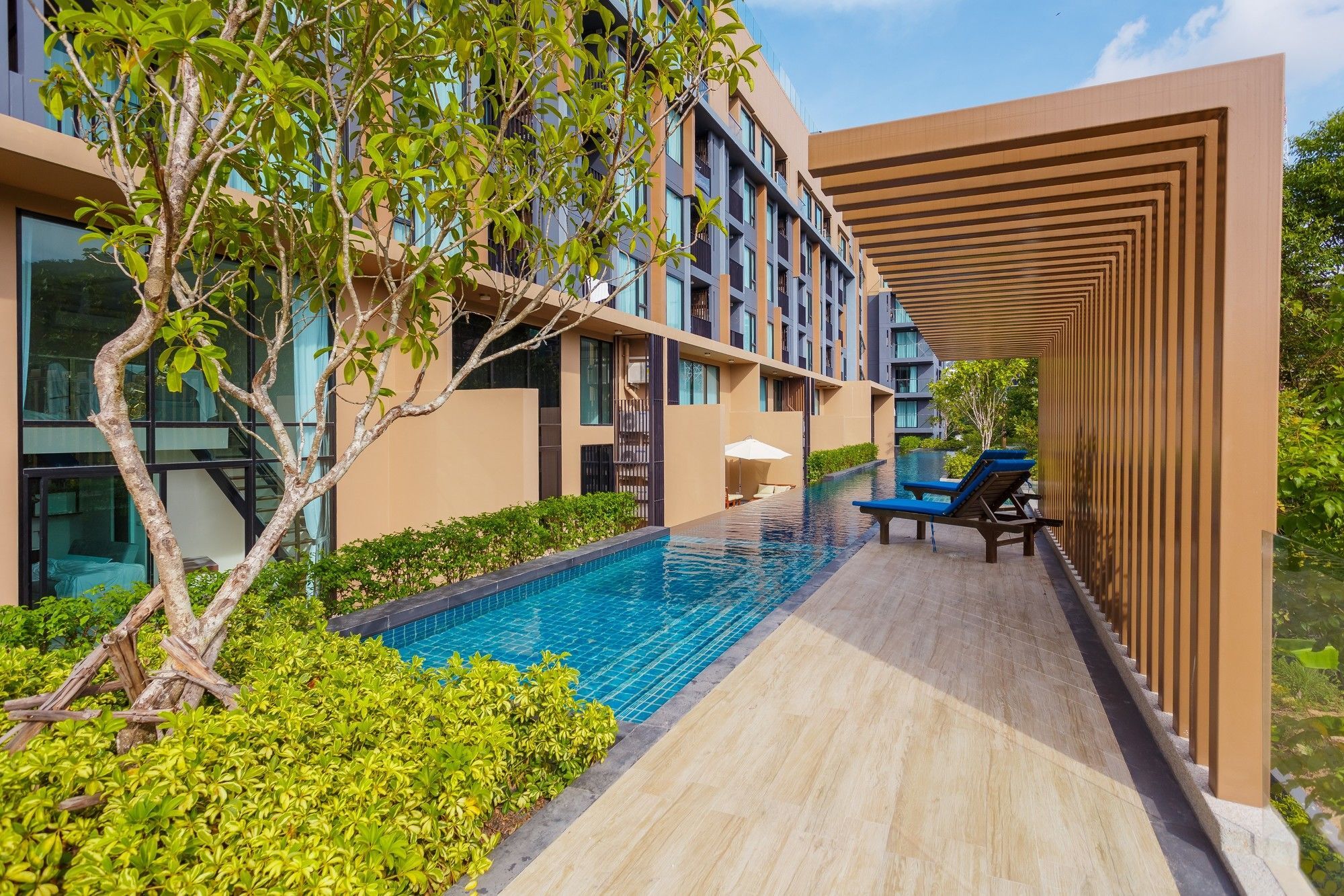 Appartamento The Aristo By Holy Cow 201 Phuket Esterno foto